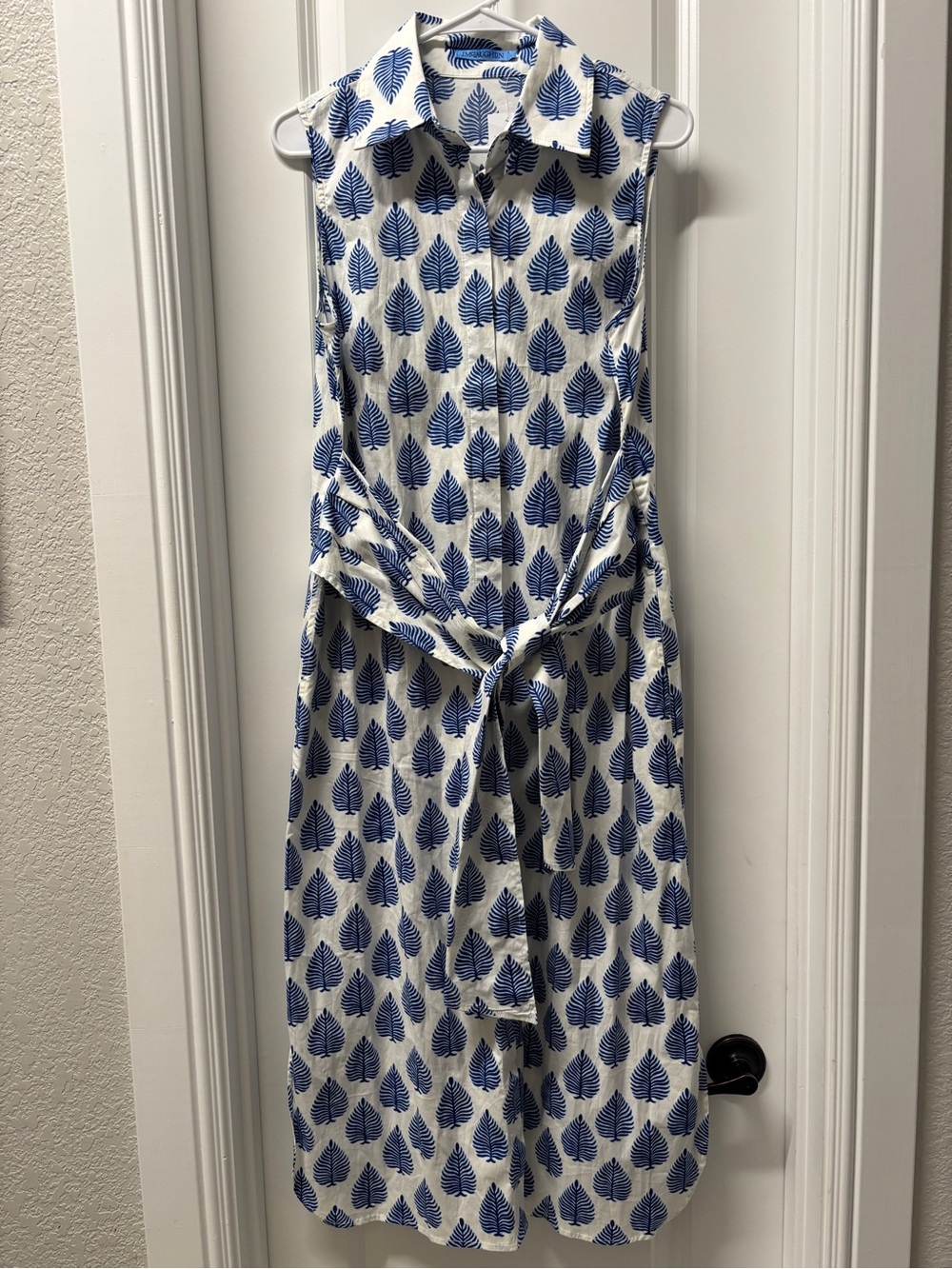 J. McLaughlin White Maxi Dress with Blue Leaf Motif- NWT- Size L